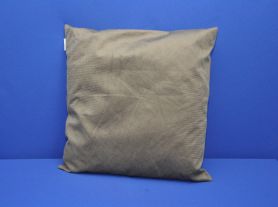 Almofada de tecido aveludado marrom - 45x45 cm