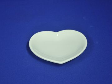 Coração em porcela - 16x14x2 cm