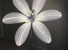 Flor branca led - 110 cm
