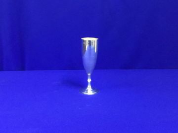 Taça de prata para espumante - 18 cm