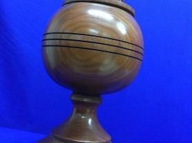 Vaso decorativo de madeira com tampa - 45x17cm