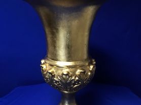 Vaso romano sem alça dourado 74x44cm